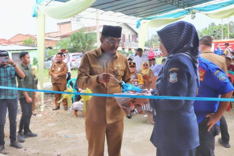Bupati H.Anwar Sadat Resmikan Pos Damkar Kecamatan Tebing Tinggi