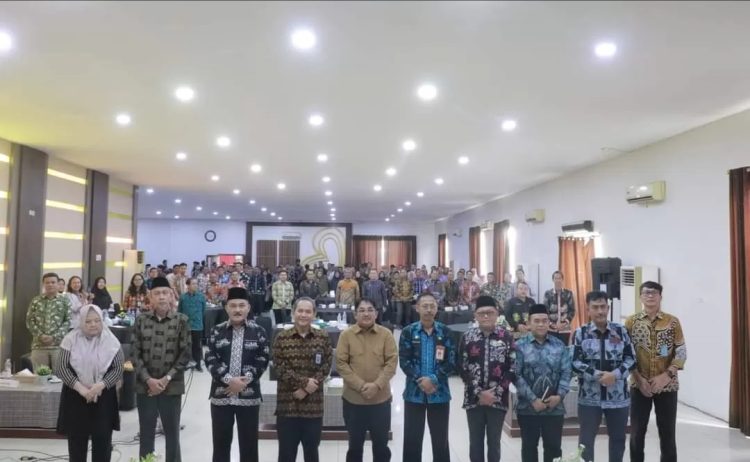 Bupati Tanjab Barat Hadiri Sekaligus Tutup Kegiatan FGD Penyusunan Sekaligus Evaluasi MRI dan RTP