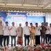 Hadiri HUT Desa Muntialo, Bupati Tanjab Barat Salurkan Bantuan Warga Korban Banjir