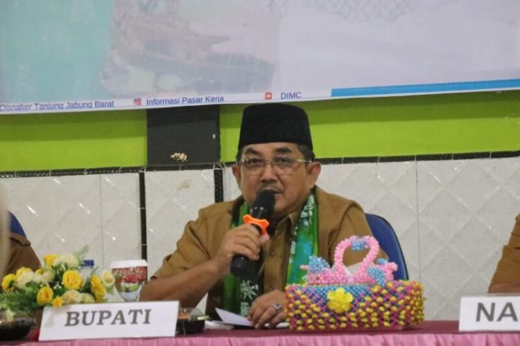 Bupati Tanjab Barat Buka Pelatihan Berbasis Kewirausahaan Membatik 2024