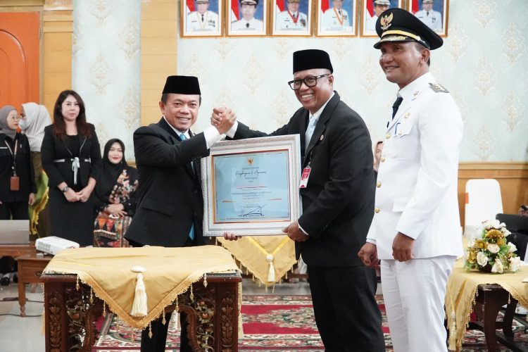 Gubernur Al Haris Hadiri Sertijab Bupati dan Wakil Bupati Sarolangun
