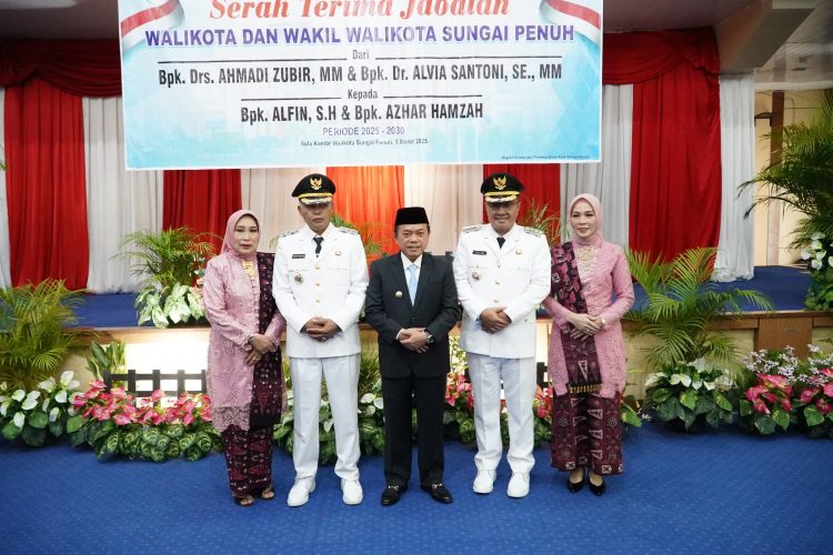 Sertijab Sungai Penuh: Gubernur Al Haris Yakin Alfin-Azhar Selesaikan Permasalahan Banjir dan Sampah