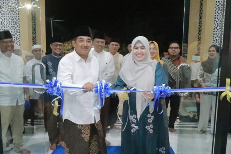 Masjid Al-Anwar Diresmikan, Bupati Anwar Sadat Tegaskan Komitmen Pembangunan Berbasis Keagamaan